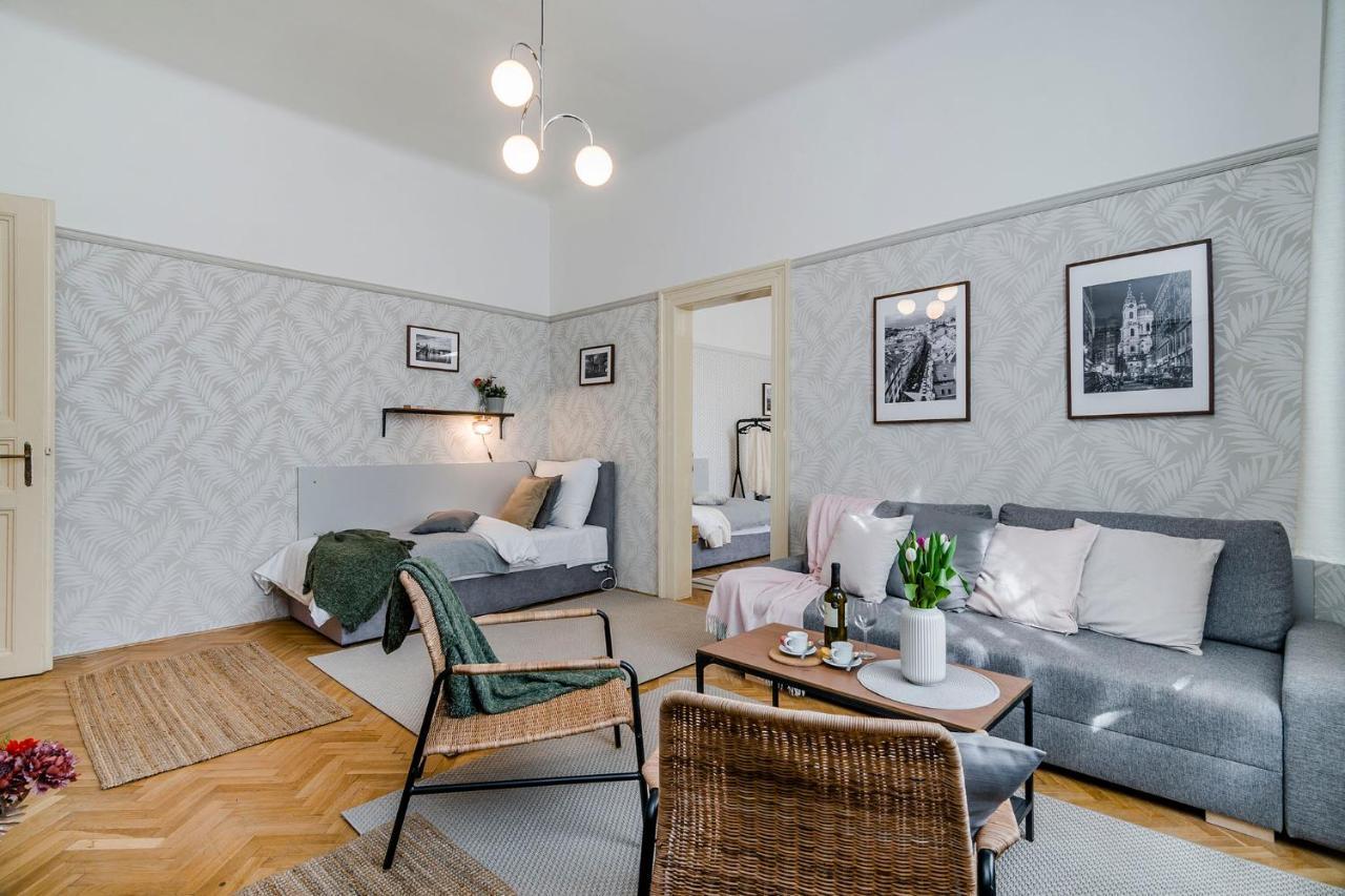 Florenc Apartments Prague 1 By Michal&Friends Zewnętrze zdjęcie
